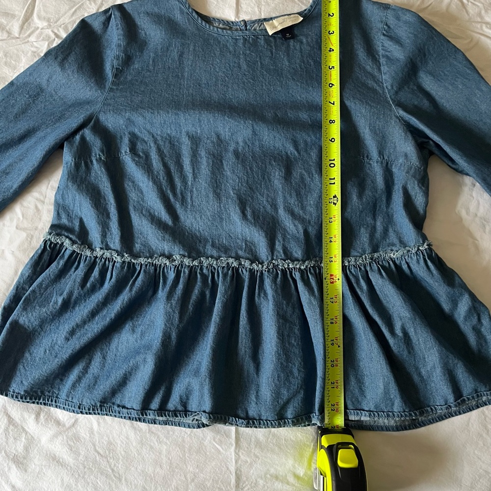 Chambray Long Sleeve Peplum Top Universal Thread M - Picture 6 of 8